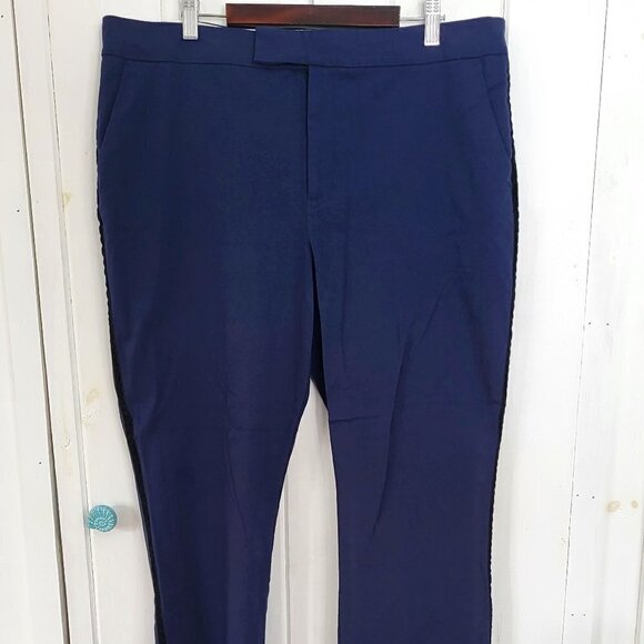 Lord & Taylor Velvet Stripe Crop Dress Pants Size 16 - Picture 2 of 11